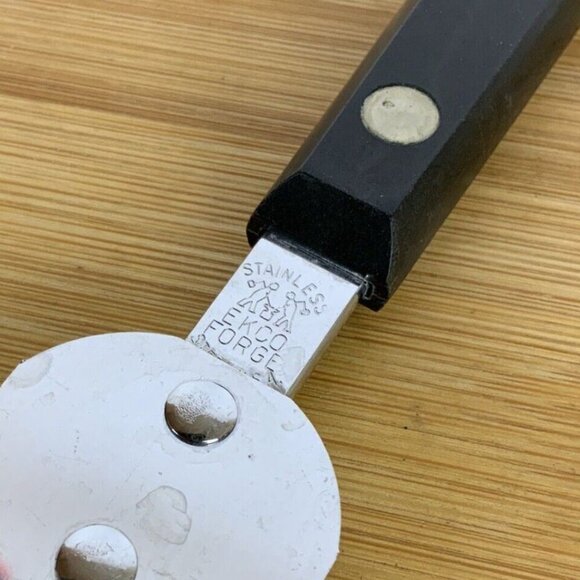 Ekco Forge Icing Spreader Stainless Steel Black Riveted Handle Kitchen Utensil - Picture 4 of 4